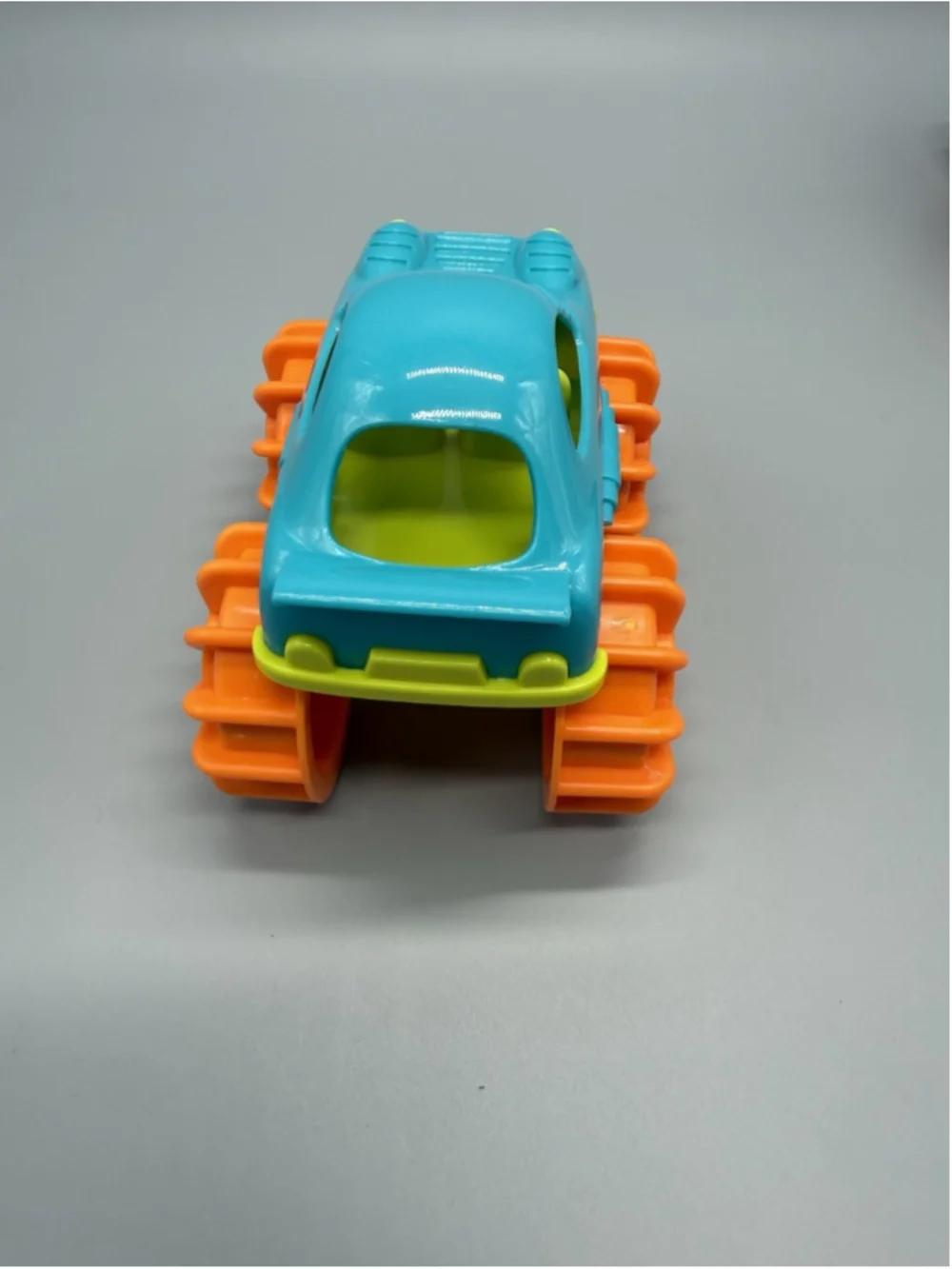 B. toys by Battat 4